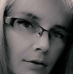 Meet your Posher, Naydene